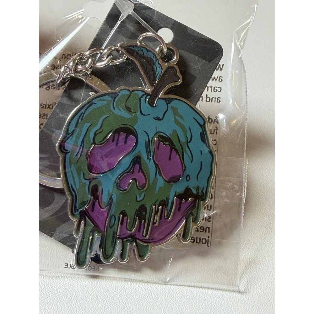 Buckle-Down Disney Villains Evil Queen Crossbody Bag & Poison Apple Charm – NWT - Picture 12 of 12